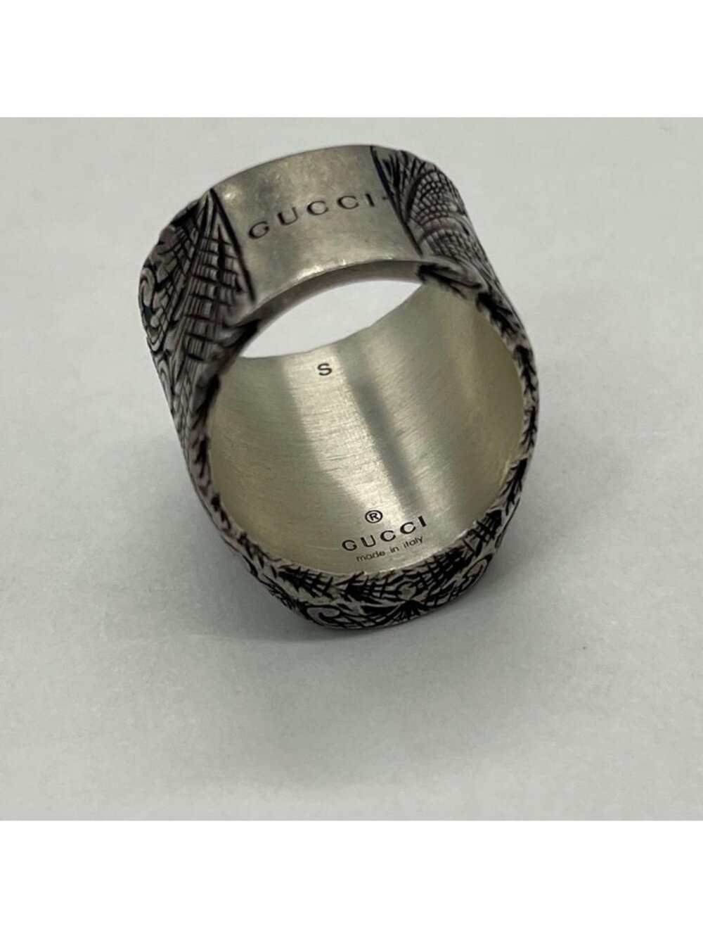 Gucci Arabesque Alphabet Ring S - Picture 9 of 15